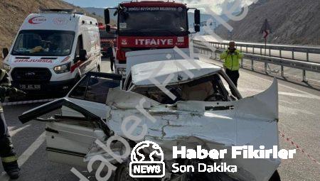Denizli Honaz’da Feci Kaza: Otomobil Kamyona Çarptı, Acı Haber Geldi